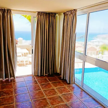 Vila Con Piscina Privata, Vista Mare